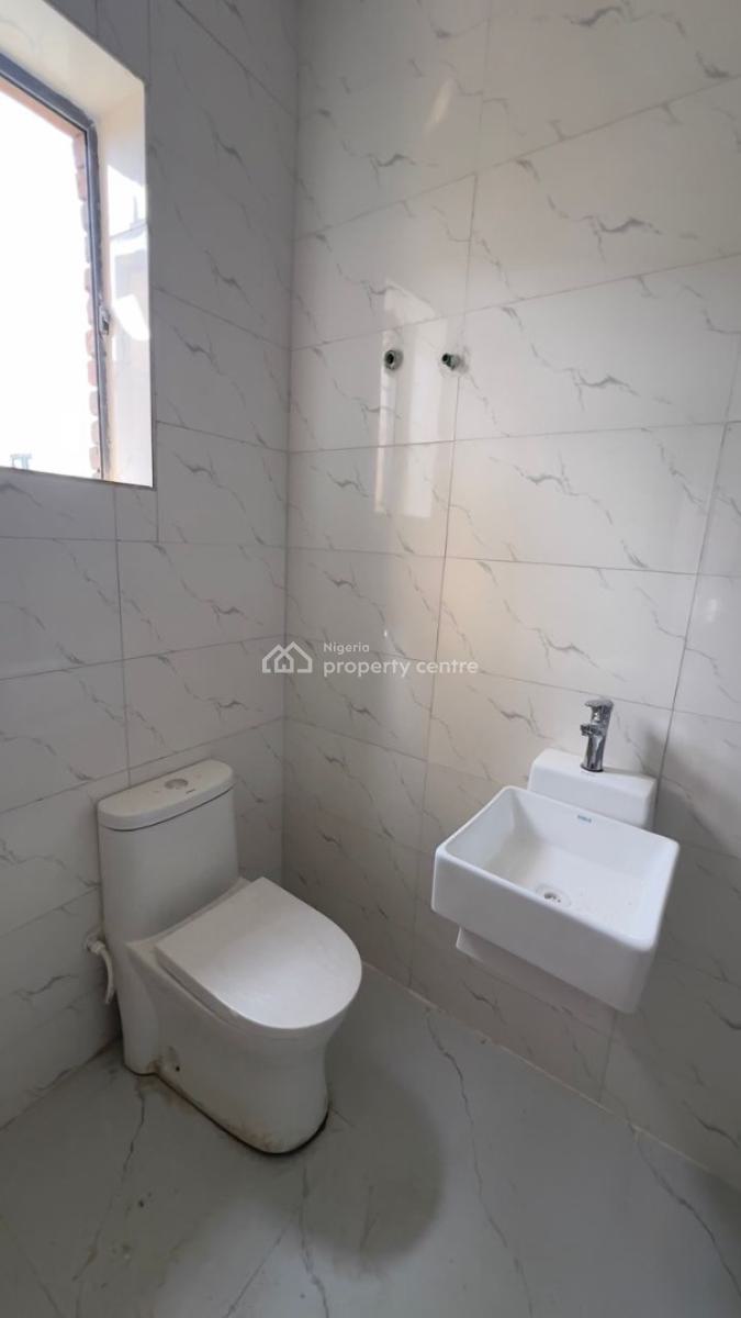 3 Bedroom Maisonette with Bq, Lekki Phase 1, Lekki, Lagos, Flat / Apartment for Rent