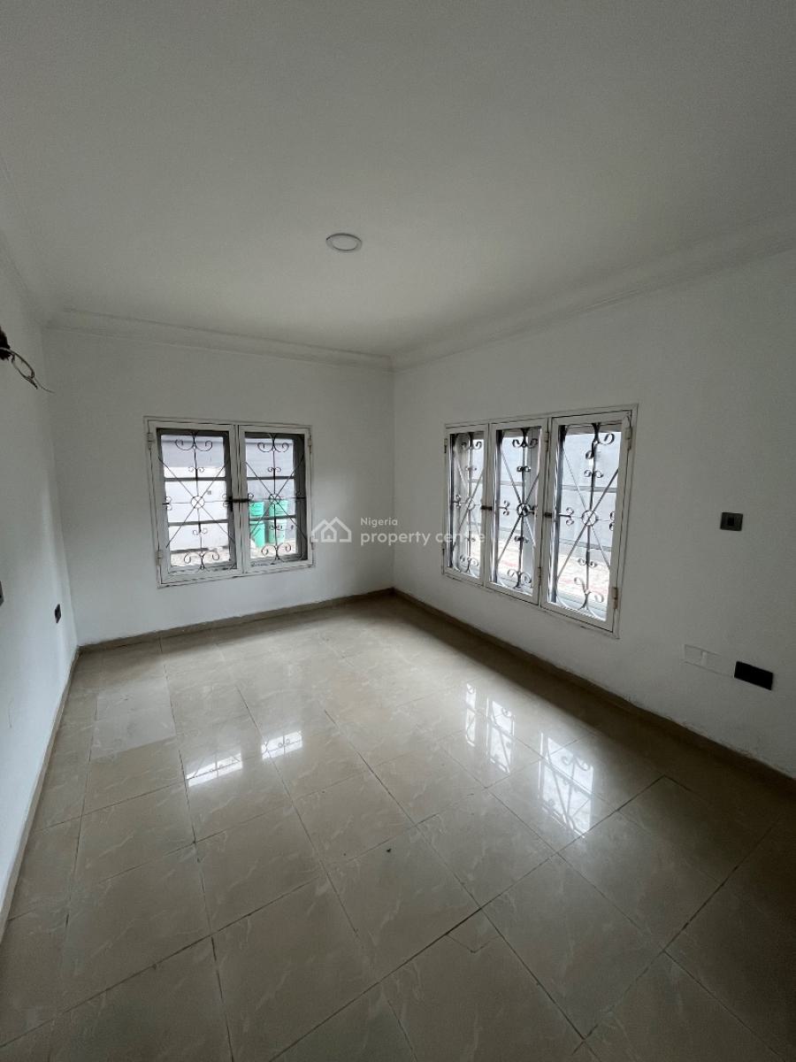 Standard 3 Bedroom Apartment + Bq, Lekki Phase 1, Lekki, Lagos, Flat / Apartment for Rent