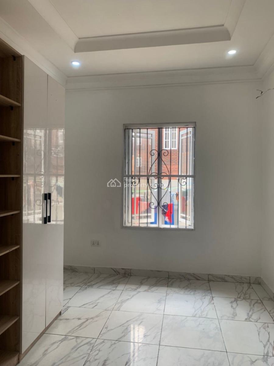 Spacious Serviced 2 Bedroom Apartment, Idado Estate, Lekki, Lagos, Flat / Apartment for Rent