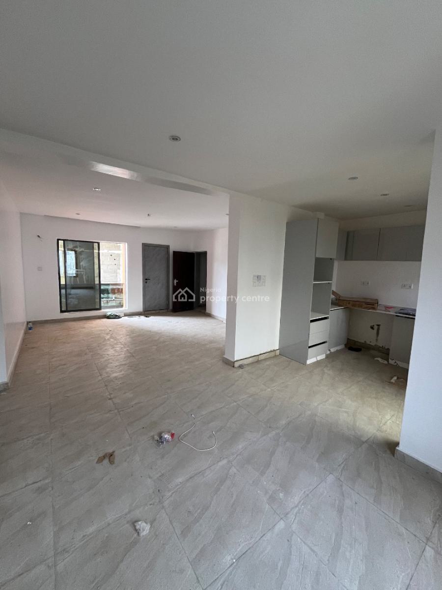Distress 2bed Apartment in Lekki Phase 1, Itedo, Lekki Phase 1, Lekki, Lagos, Flat / Apartment for Sale
