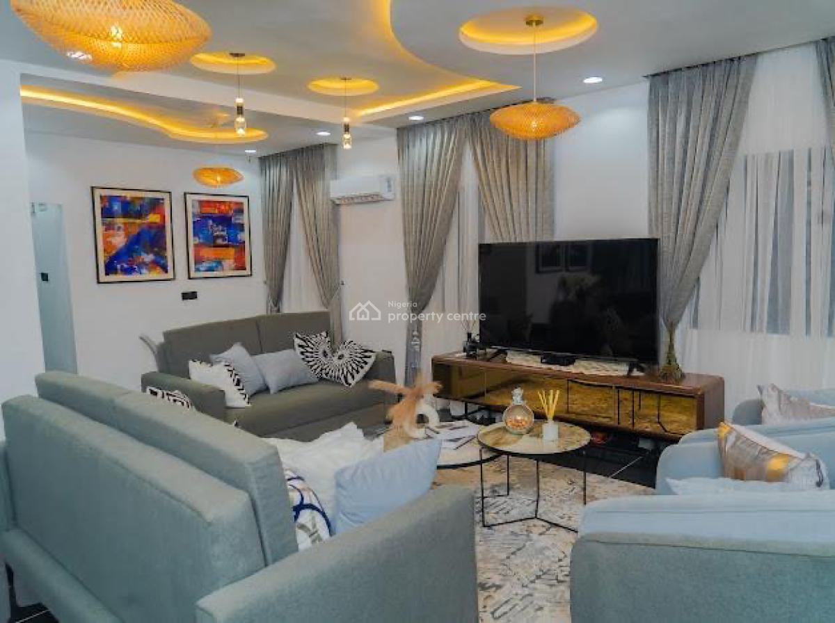 Newly Listed Luxury 3 Bedrooms Apartment, Yaba, Lagos, Flat / Apartment Short Let