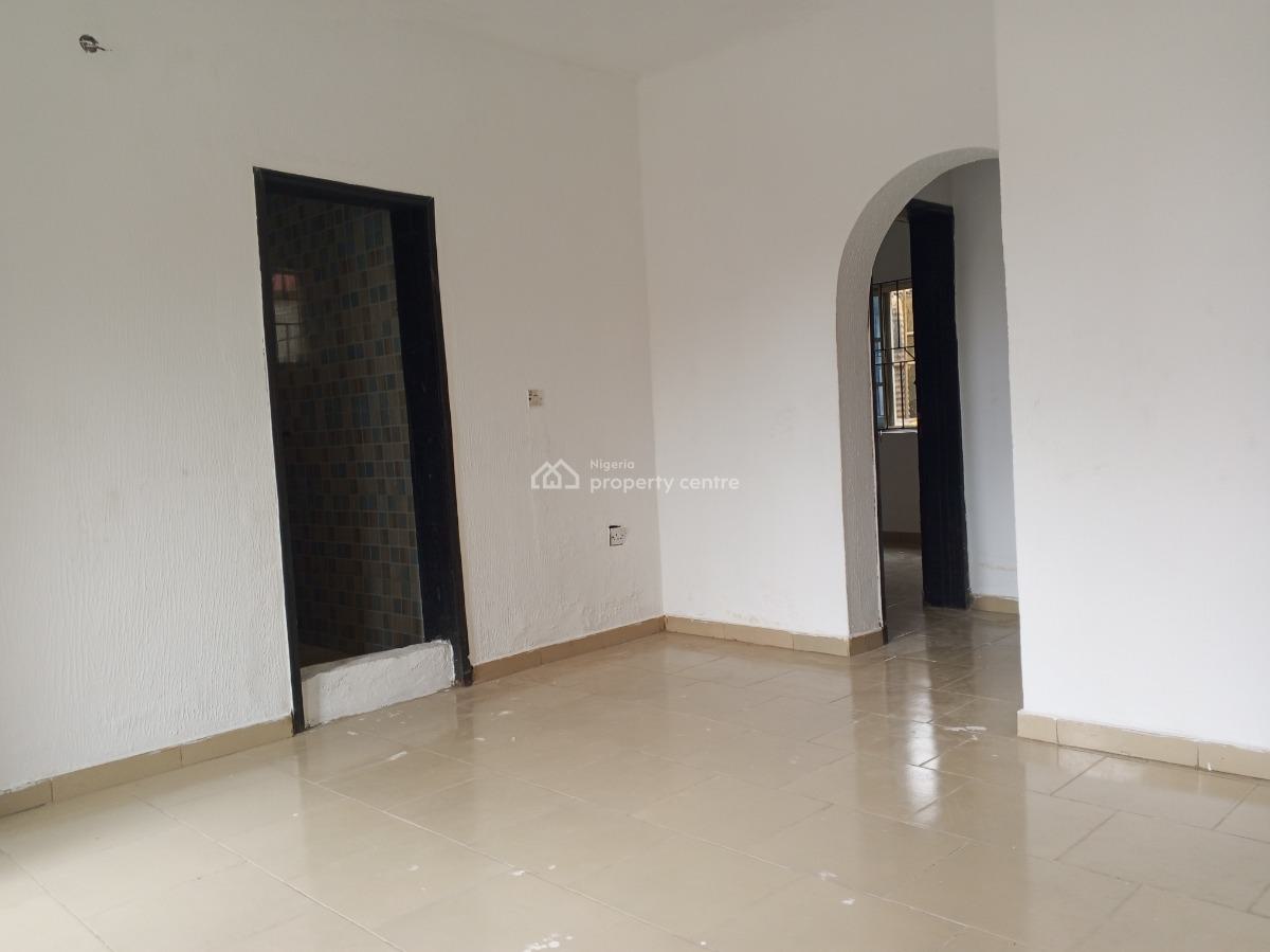 a Clean 2 Bedroom Ensuite Apartment, Beachway Estate, Owode Onirin, Irawo, Kosofe, Lagos, Flat / Apartment for Rent