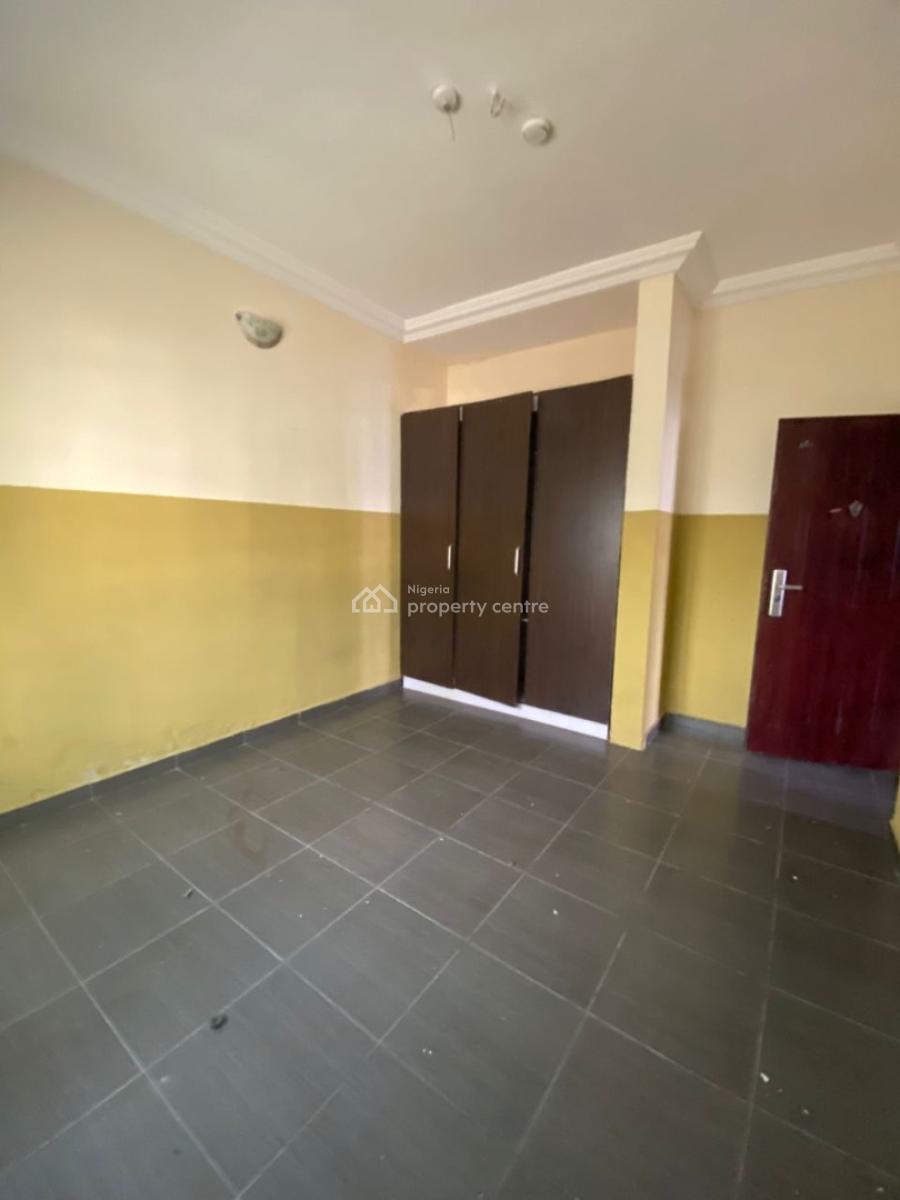 Just in for Smartest Fingers, Behind Shoprite, Sangotedo, Ajah, Lagos, Flat / Apartment for Rent