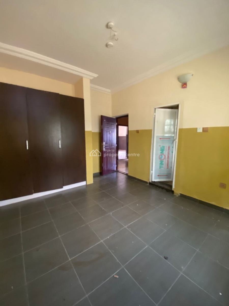 Just in for Smartest Fingers, Behind Shoprite, Sangotedo, Ajah, Lagos, Flat / Apartment for Rent