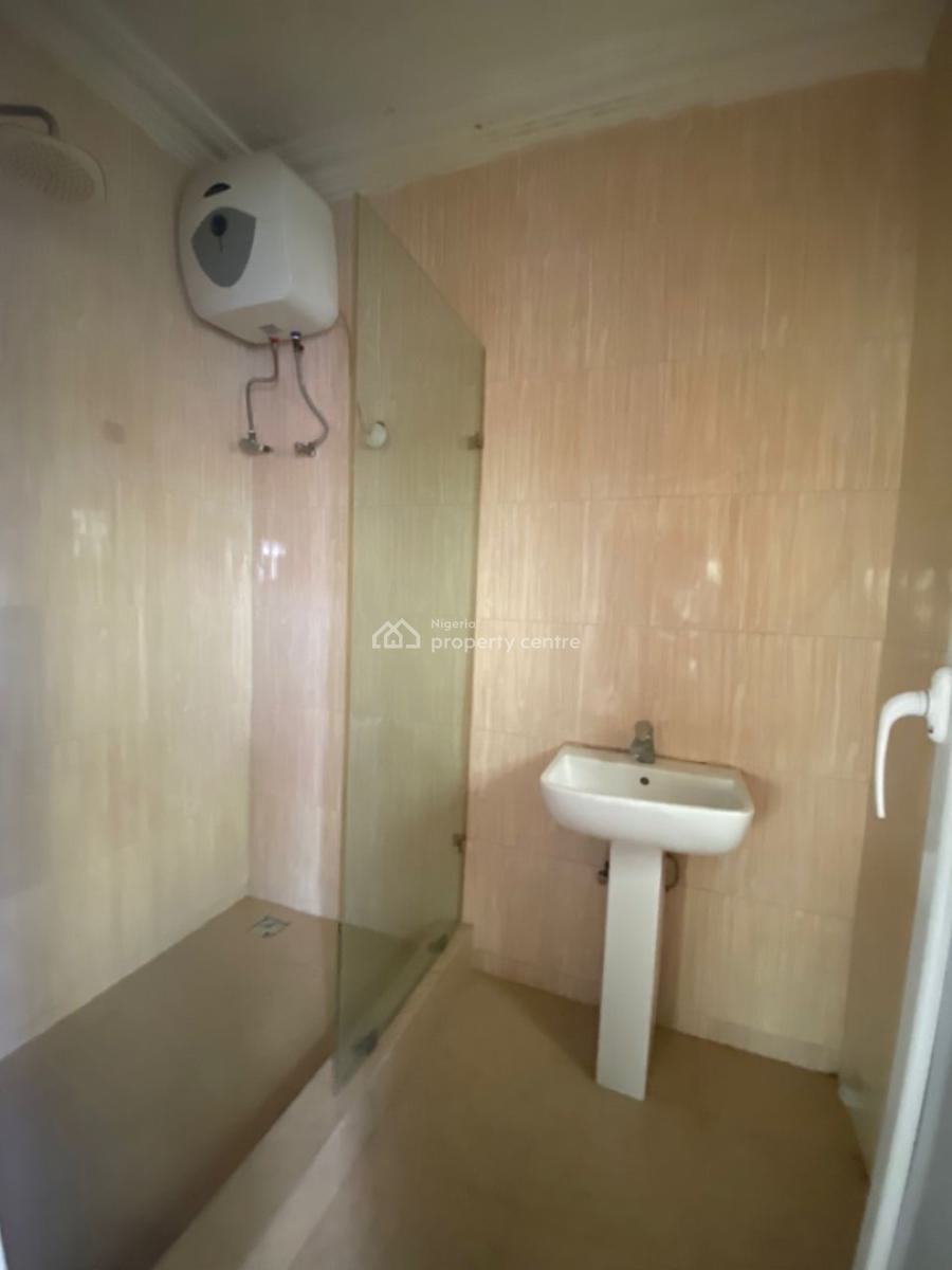 Just in for Smartest Fingers, Behind Shoprite, Sangotedo, Ajah, Lagos, Flat / Apartment for Rent
