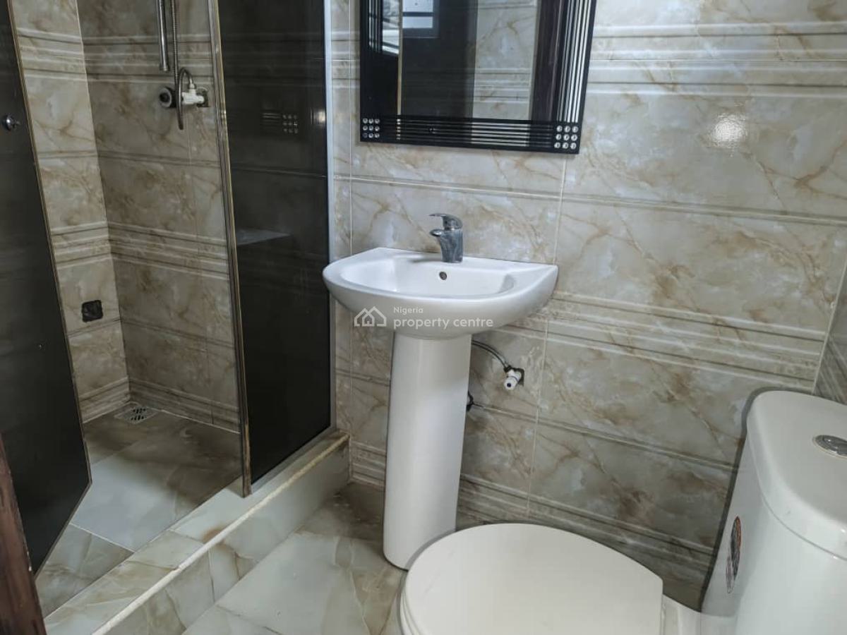 4 Bedrooms Semi Detached Duplex with Bq, Osapa, Lekki, Lagos, Semi-detached Duplex for Rent