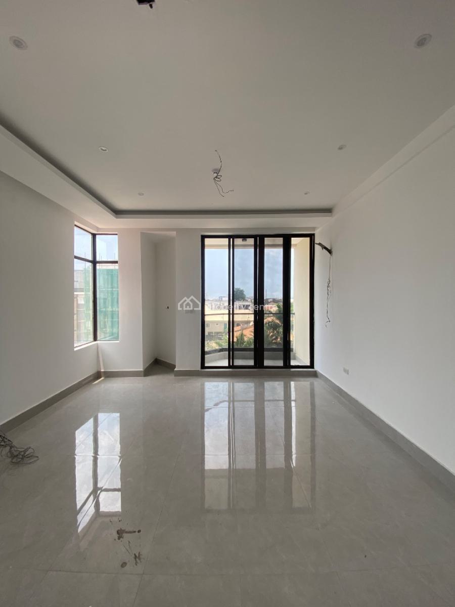 Newly Built 3 Bedroom Apartment with Elevator, Lekki Phase 1, Lekki, Lagos, Flat / Apartment for Sale