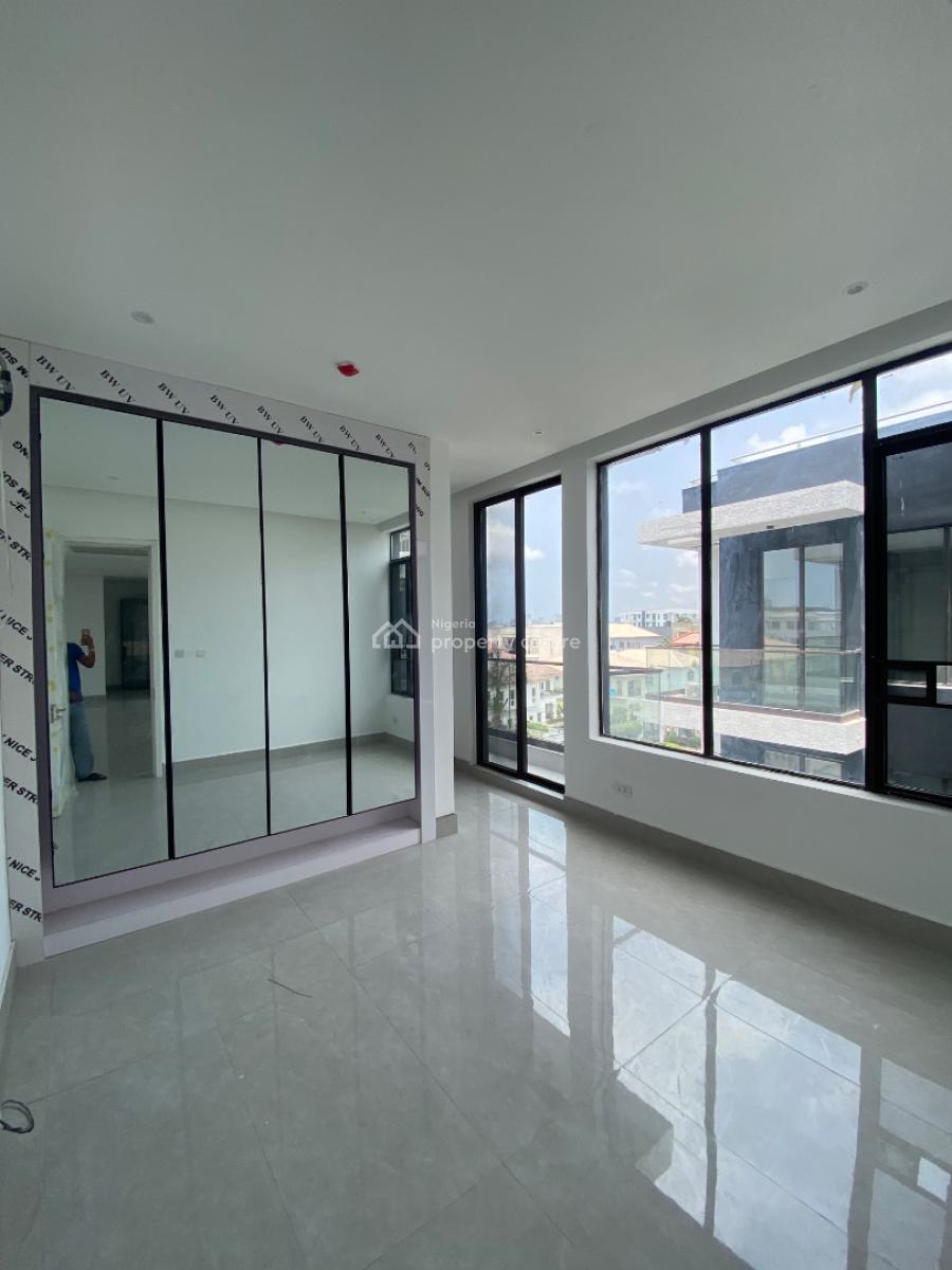 Newly Built 3 Bedroom Apartment with Elevator, Lekki Phase 1, Lekki, Lagos, Flat / Apartment for Sale