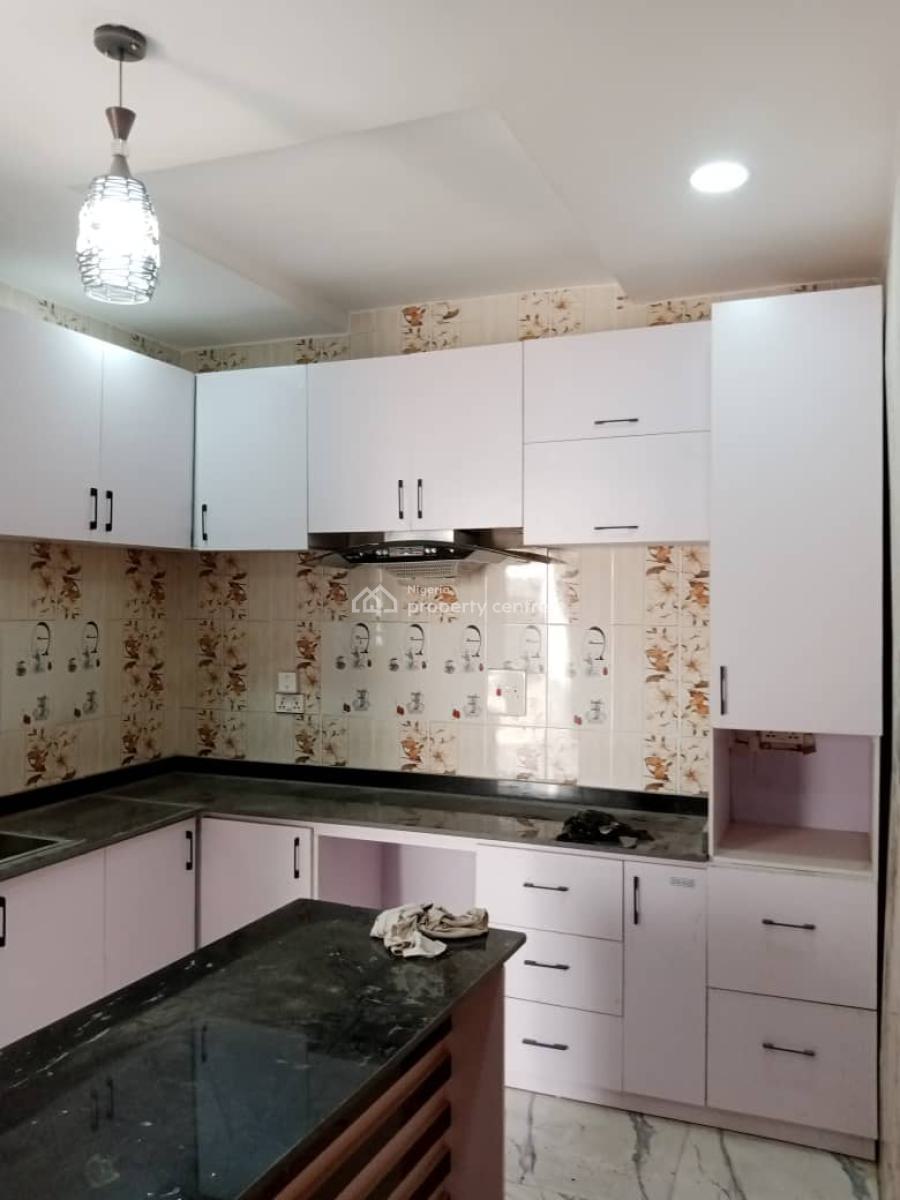Luxury 4 Bedrooms Duplex + 2 Units Bq, Elebu, Oluyole, Oyo, Detached Duplex for Sale