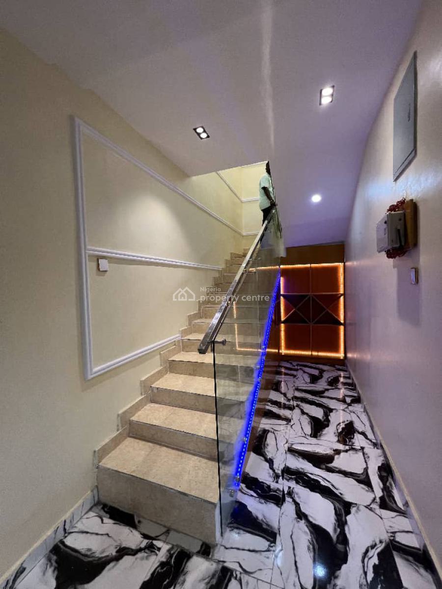 Luxury 4 Bedrooms Duplex + 2 Units Bq, Elebu, Oluyole, Oyo, Detached Duplex for Sale