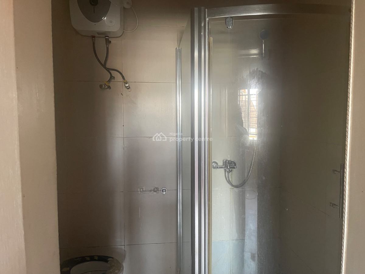 Well Renovated 2 Bedrooms Apartments with a Bq, Oniru, Victoria Island (vi), Lagos, Flat / Apartment for Rent