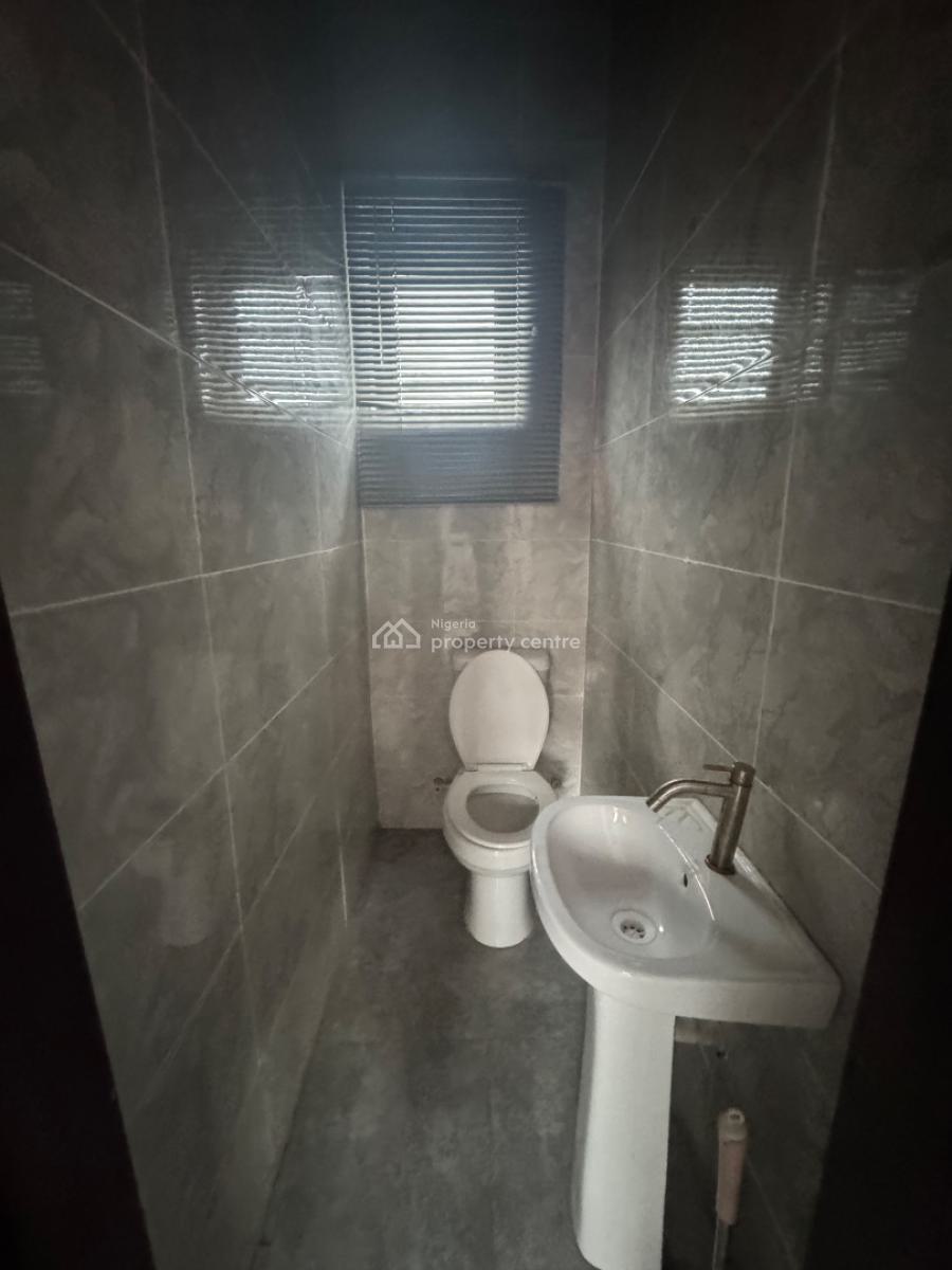 One Bedroom Mini Flat, En-suite, Alhujaj Road, Off Platinum Way, Nicon Town, Lekki, Lagos, Mini Flat (room and Parlour) for Rent