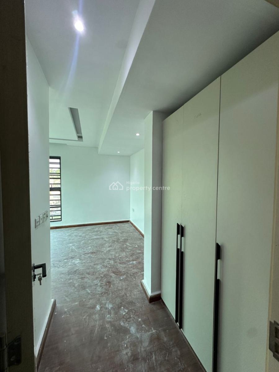 Luxury Well Maintained 3 Bedrooms Apartment with Bq, Ikoyi, Lagos, Flat / Apartment for Rent