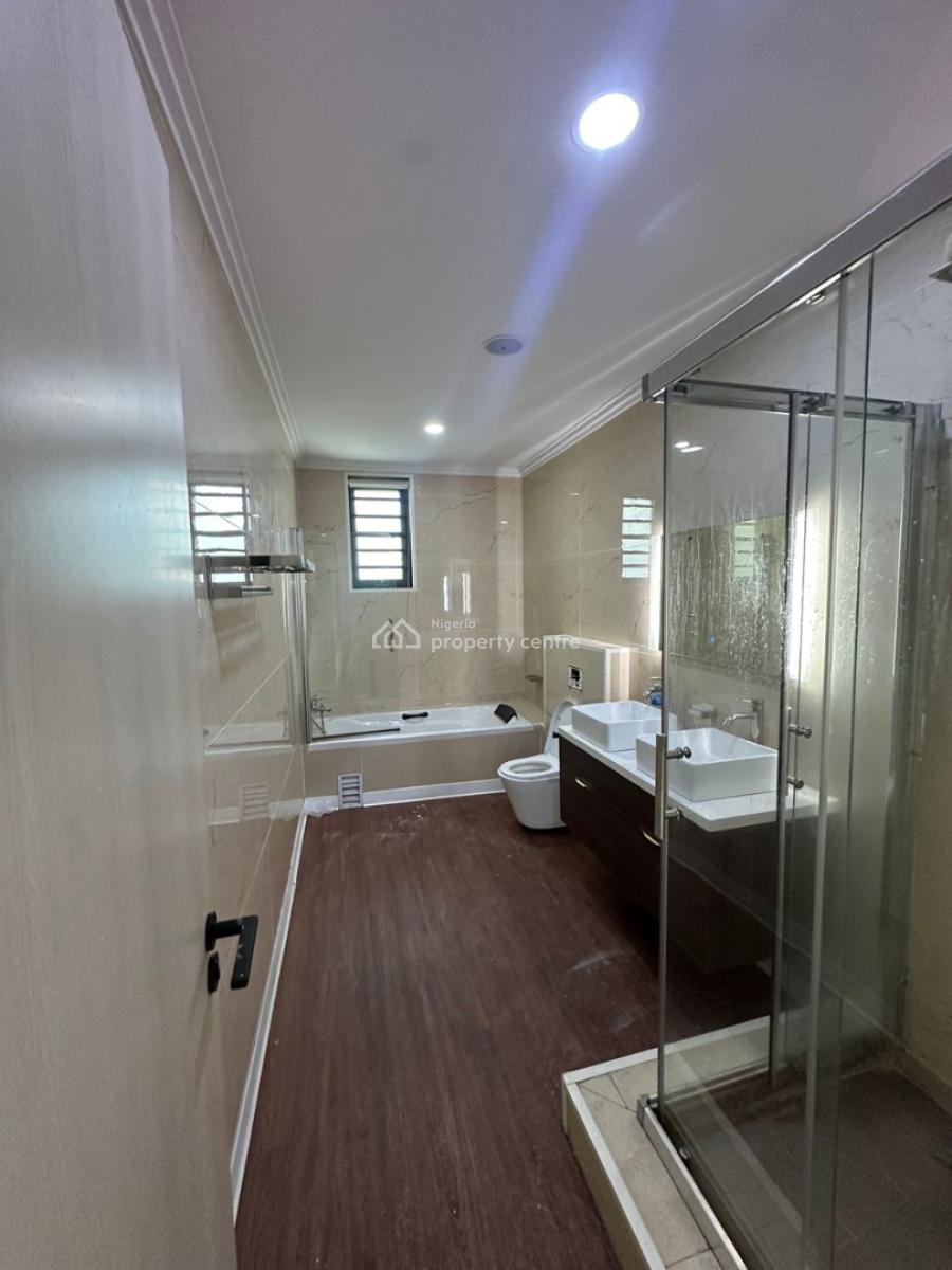 Luxury Well Maintained 3 Bedrooms Apartment with Bq, Ikoyi, Lagos, Flat / Apartment for Rent