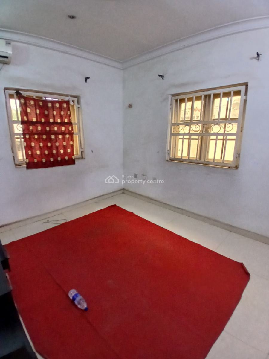 Nice One Bedroom Flat, Comes with Acs, American International, Durumi, Abuja, Flat / Apartment for Rent