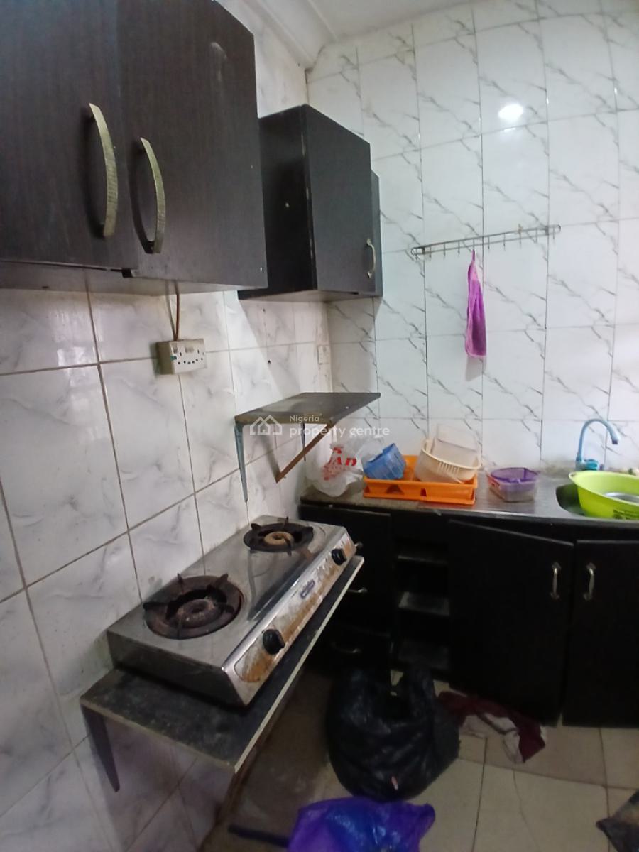 Nice One Bedroom Flat, Comes with Acs, American International, Durumi, Abuja, Flat / Apartment for Rent