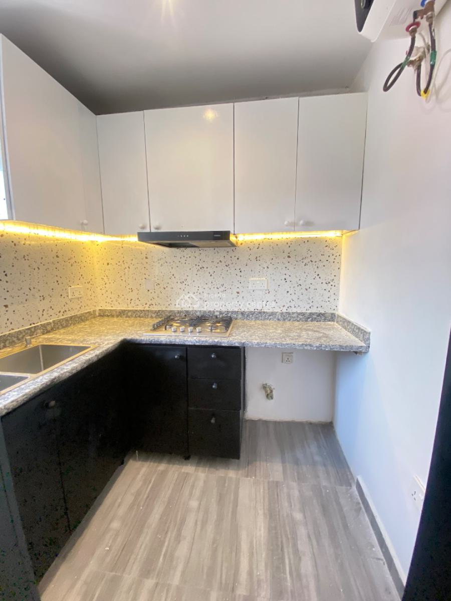 2 Bedroom Apartment, Off Wole Ariyo Street, Lekki Phase 1, Lekki, Lagos, Flat / Apartment for Rent