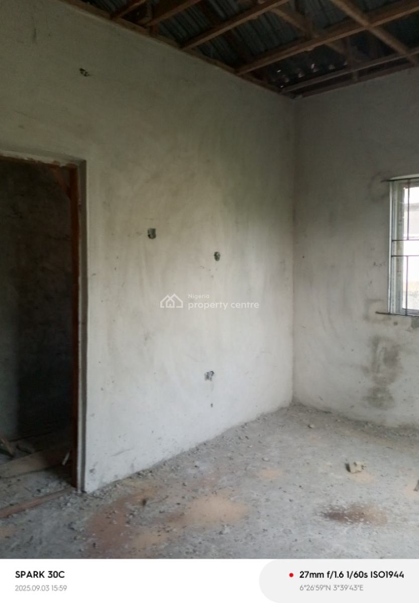 5 Units of Apartments Bungalow, Eputu 3, Eputu, Ibeju Lekki, Lagos, Block of Flats for Sale