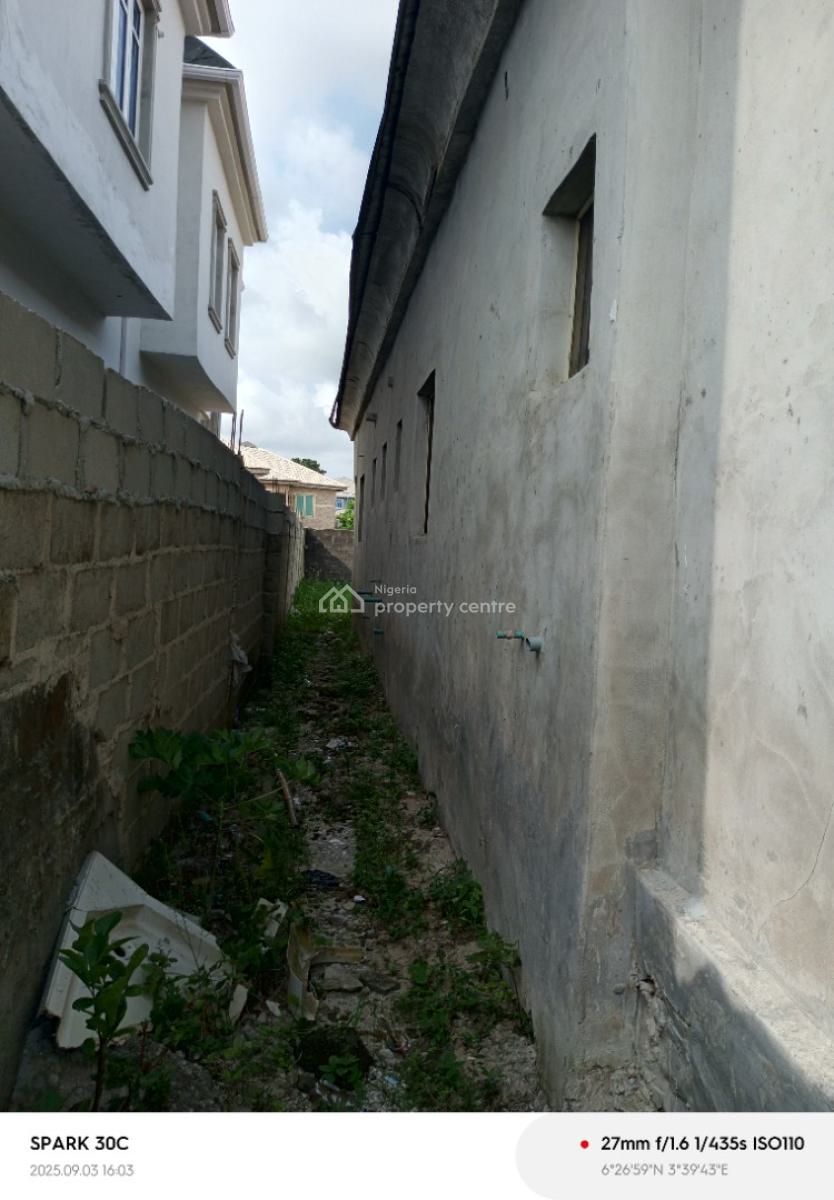 5 Units of Apartments Bungalow, Eputu 3, Eputu, Ibeju Lekki, Lagos, Block of Flats for Sale