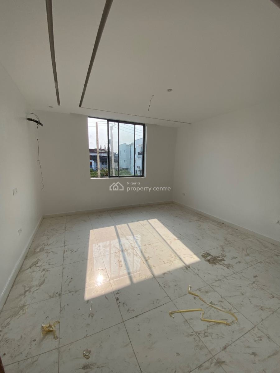 Lovely 3 Bed Apartment in a Secured Environment, Lekki Phase1, Lekki Phase 1, Lekki, Lagos, Flat / Apartment for Sale