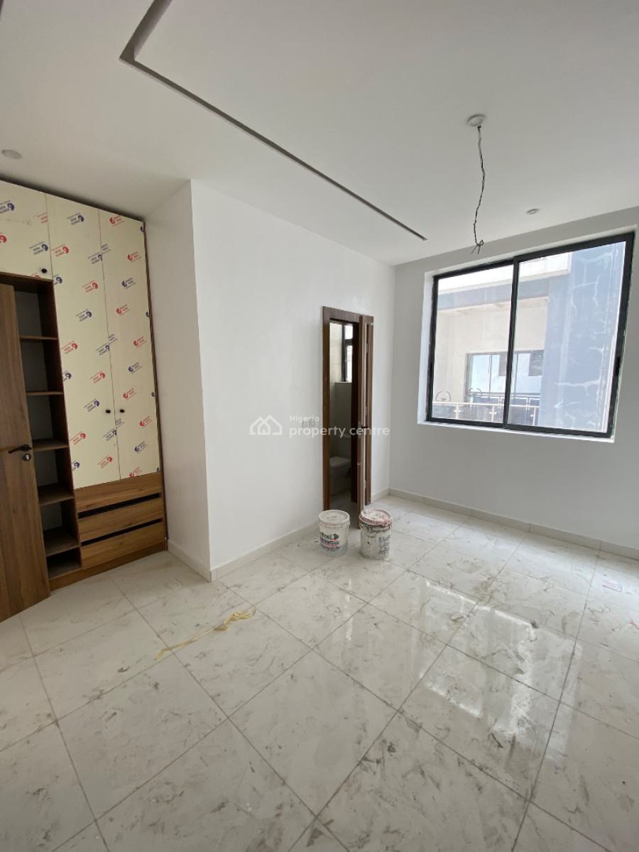 Lovely 3 Bed Apartment in a Secured Environment, Lekki Phase1, Lekki Phase 1, Lekki, Lagos, Flat / Apartment for Sale