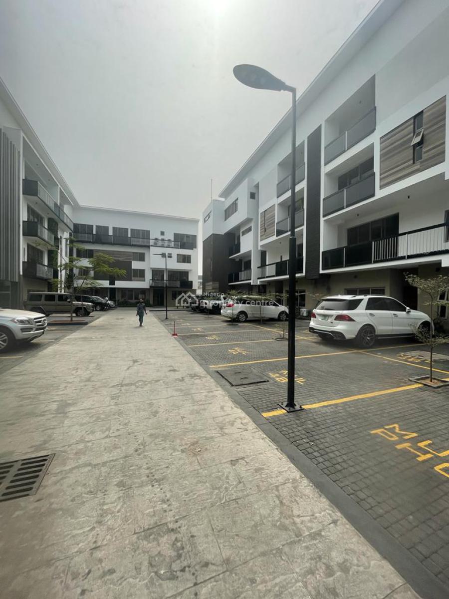 Luxury 3 Bedroom Waterfront Maisonette with Pool & Gym, Banana Island, Ikoyi, Lagos, Flat / Apartment for Rent