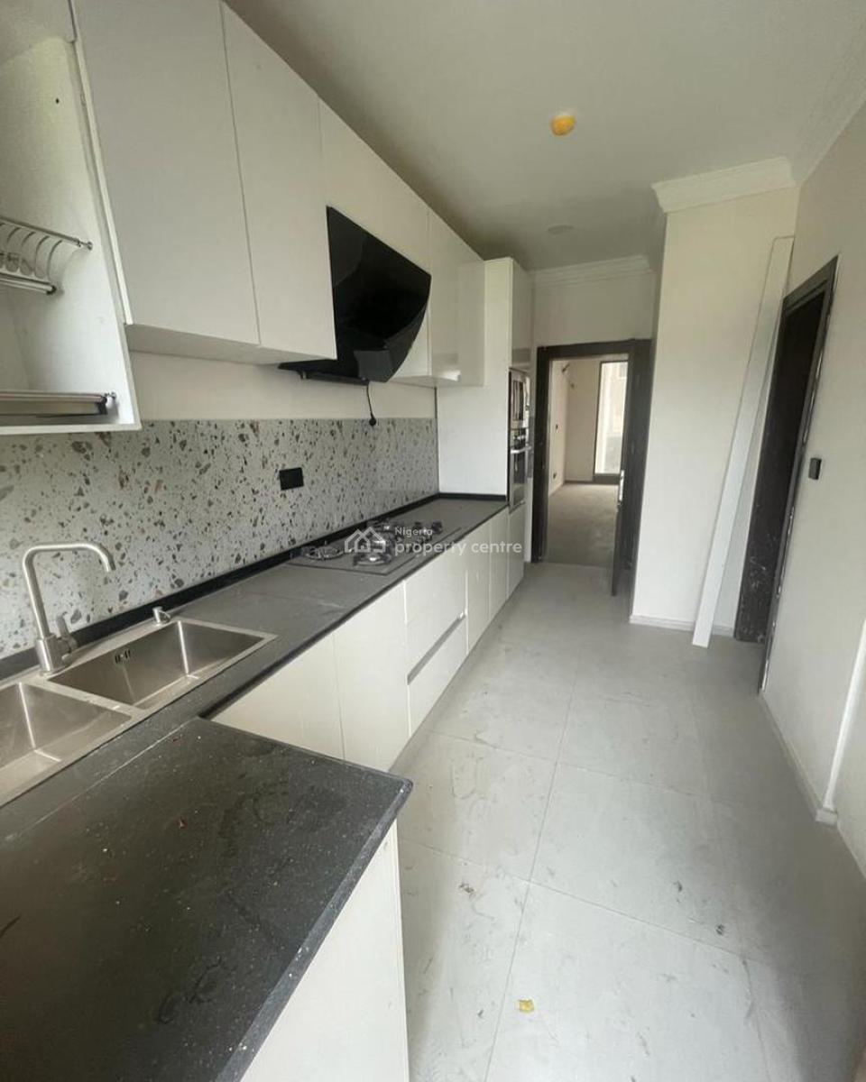 Luxury 3 Bedroom Waterfront Maisonette with Pool & Gym, Banana Island, Ikoyi, Lagos, Flat / Apartment for Rent