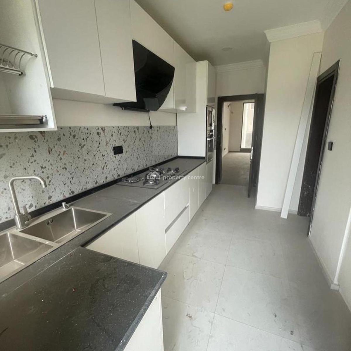Luxury 3 Bedroom Waterfront Maisonette with Pool & Gym, Banana Island, Ikoyi, Lagos, Flat / Apartment for Rent
