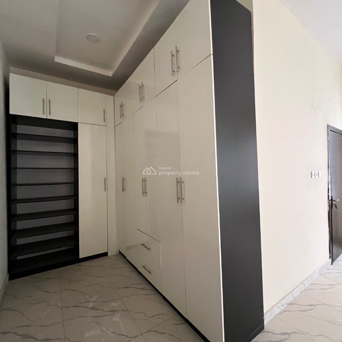 5 Bed&bq  20 Million, Ikota, Lekki, Lagos, Detached Duplex for Rent