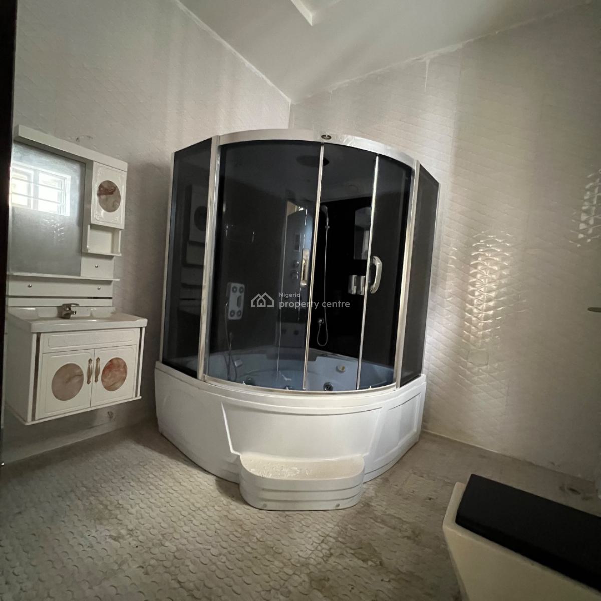 5 Bed&bq  20 Million, Ikota, Lekki, Lagos, Detached Duplex for Rent
