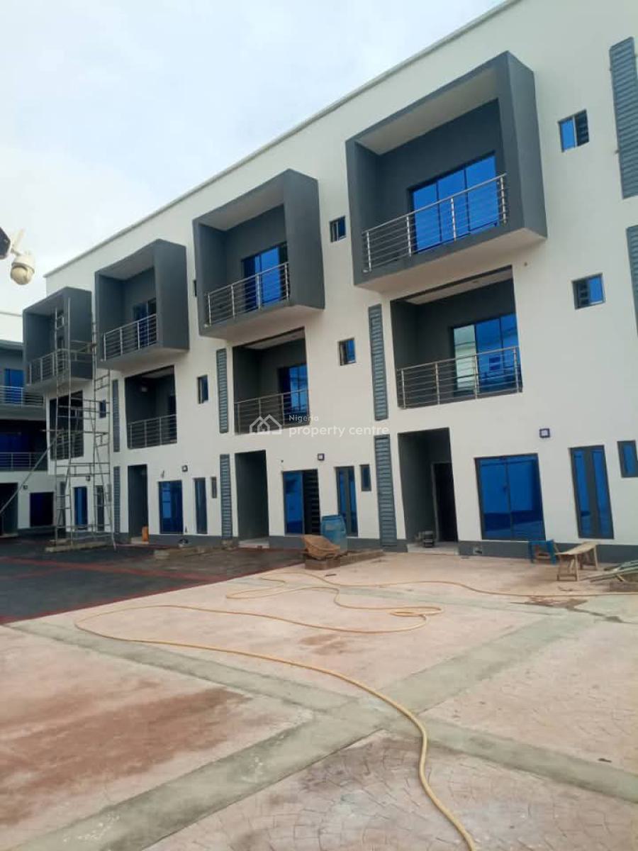 4 Bedroom Terraced Duplex, Ajah, Lagos, Semi-detached Duplex for Sale