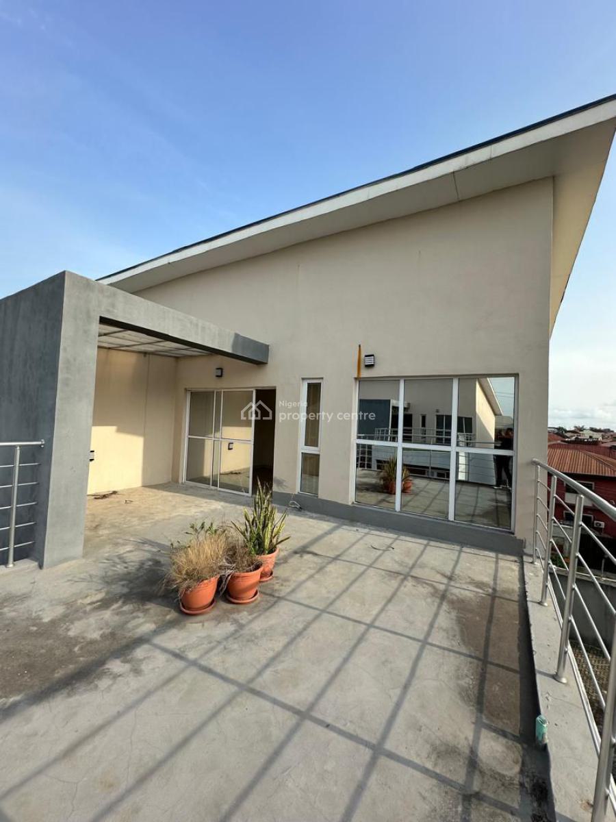 Exquisite 4 Bedroom Penthouse Duplex with Bq, Before Chevron Round About, Alpha Beach Via New Road, Lekki, Lagos, Terraced Duplex for Sale