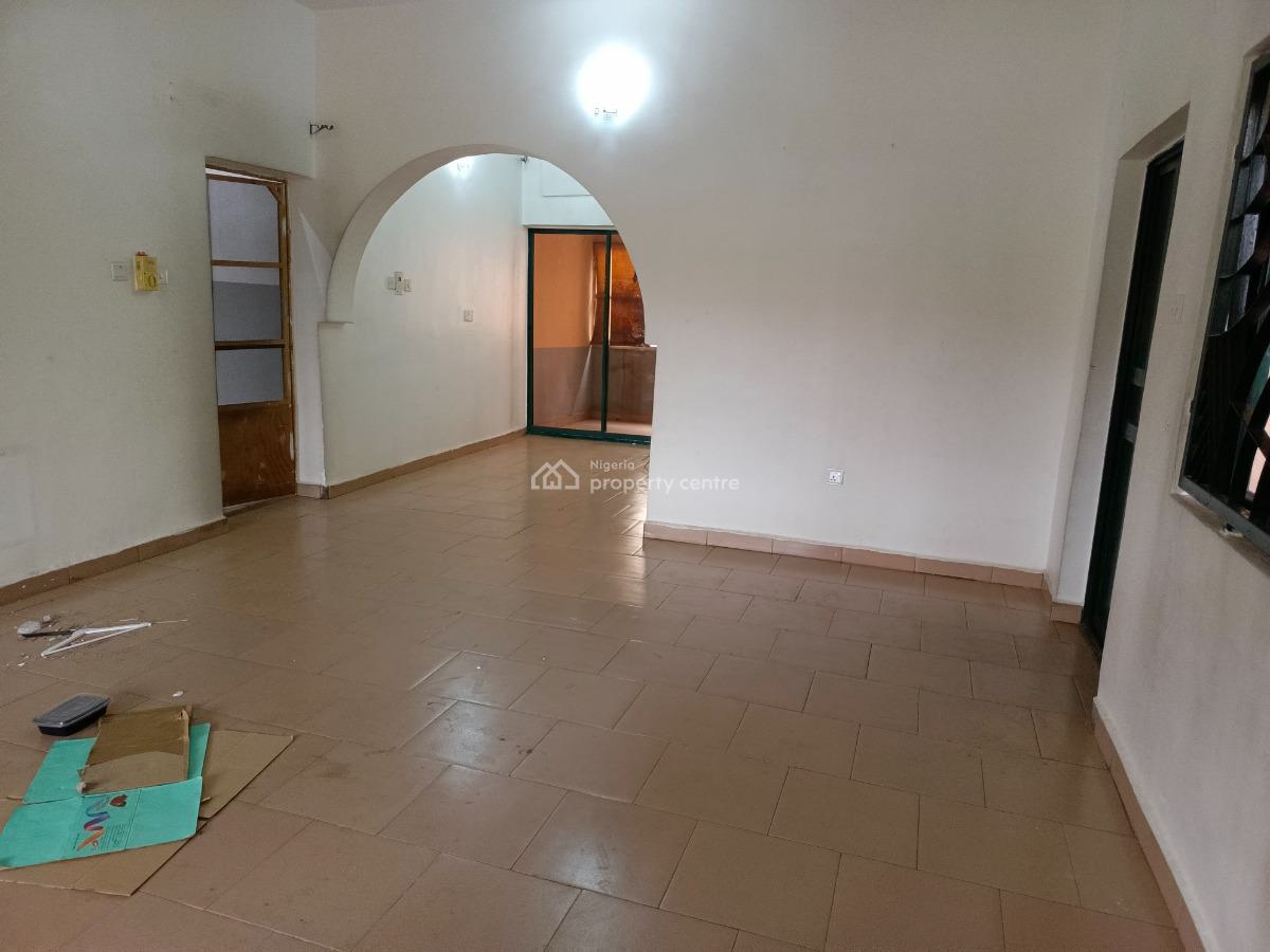 Massive 2 Bedroom on Second Floor, Utako, Abuja, Flat / Apartment for Rent