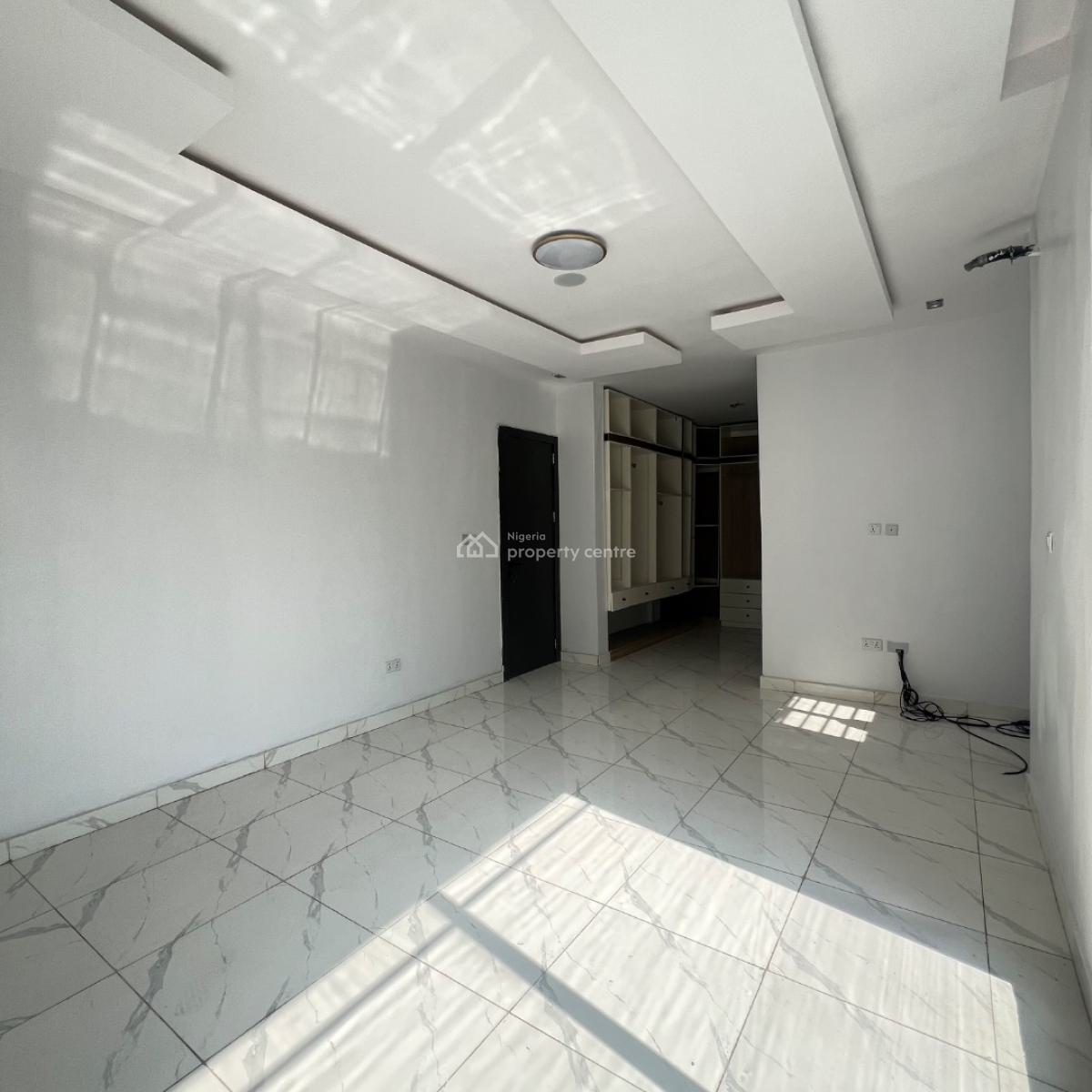 4 Bed&bq  180 Million, Agungi, Lekki, Lagos, Semi-detached Duplex for Sale