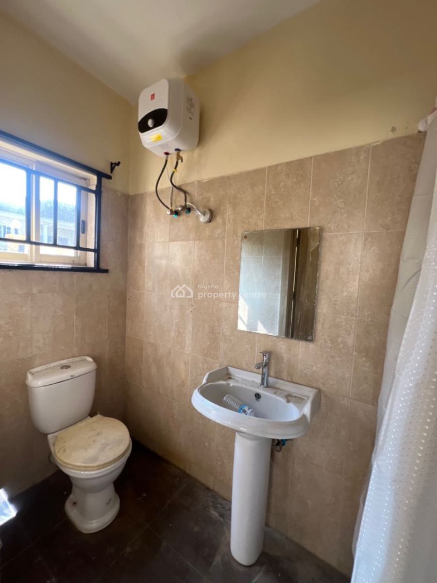 Spacious 3 Bedroom Apartment Within a Secured Neighborhood, Ikota, Lekki, Lagos, Flat / Apartment for Rent