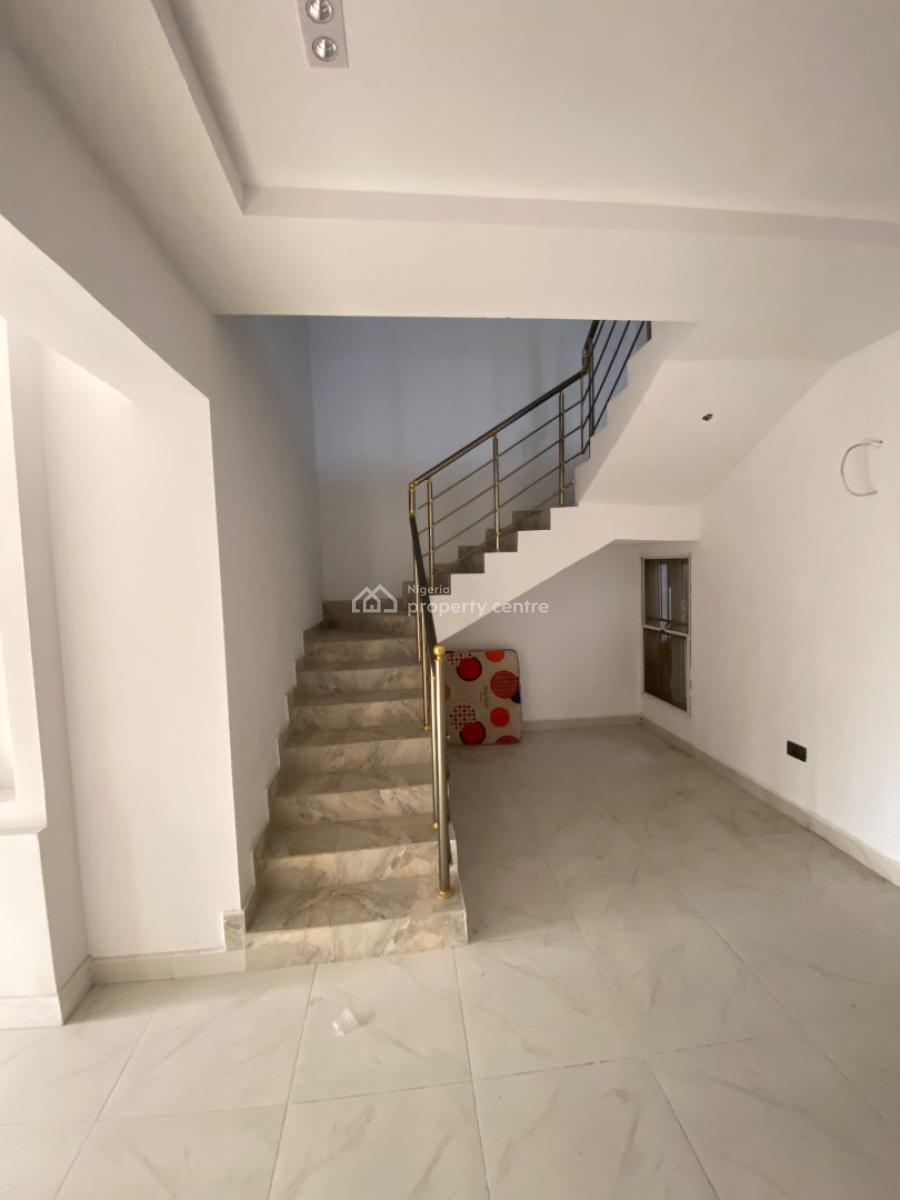 Lovely 5 Bed Semi Detached Duplex in an Estate, Lekki Right, Lekki Phase 1, Lekki, Lagos, Semi-detached Duplex for Sale