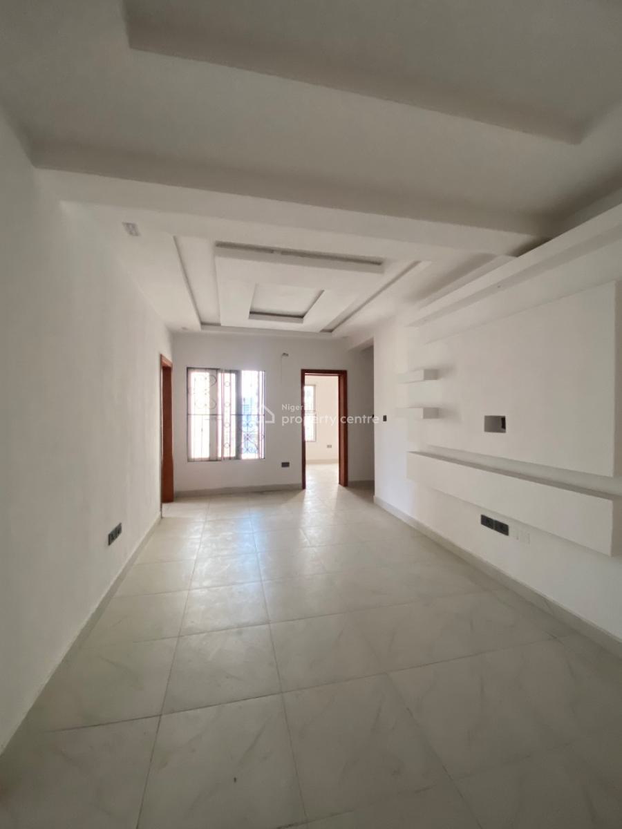 Lovely 5 Bed Semi Detached Duplex in an Estate, Lekki Right, Lekki Phase 1, Lekki, Lagos, Semi-detached Duplex for Sale