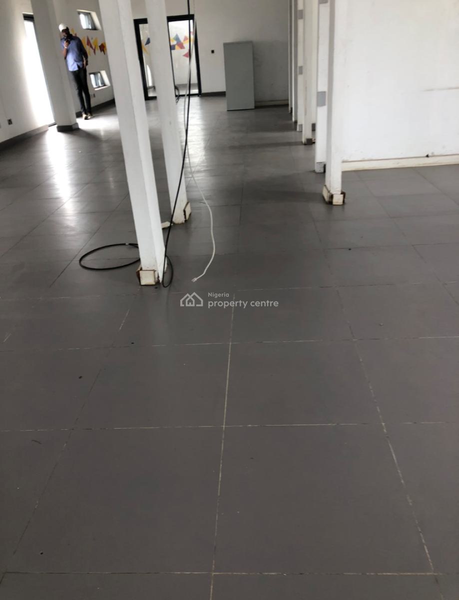 Open Plane Office Space, Ogunlana Drive, Ogunlana, Surulere, Lagos, House for Rent