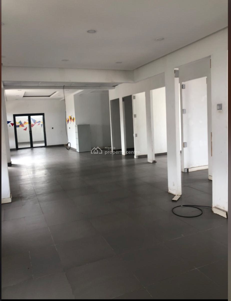 Open Plane Office Space, Ogunlana Drive, Ogunlana, Surulere, Lagos, House for Rent