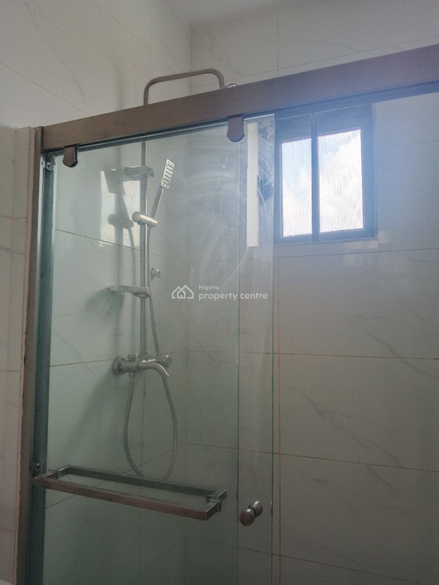 Luxury and Newly Built 3 Bedroom with a Bq, Queens Street, Alagomeji, Yaba, Lagos, Flat / Apartment for Rent