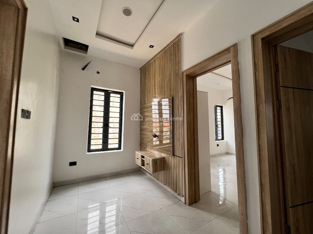 Lovely 4 Bedroom Semi Detached Duplex in an Estate, Bakare/chevron, Lekki, Lagos, Semi-detached Duplex for Sale
