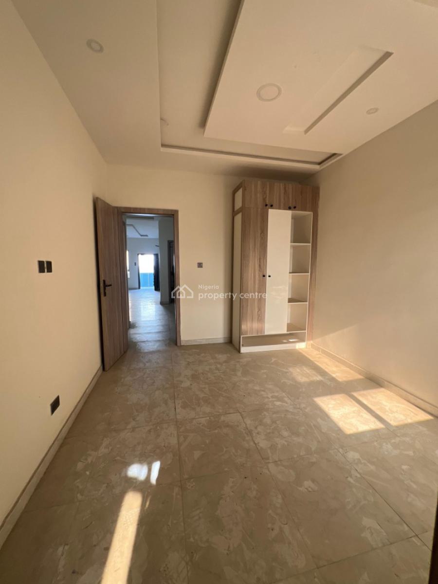 Luxury Fully Serviced 2 Bedroom Apartment with Pool & Gym, Meadow Hall Way Axis, Lekki Right, Lekki Phase 1, Lekki, Lagos, Flat / Apartment for Rent