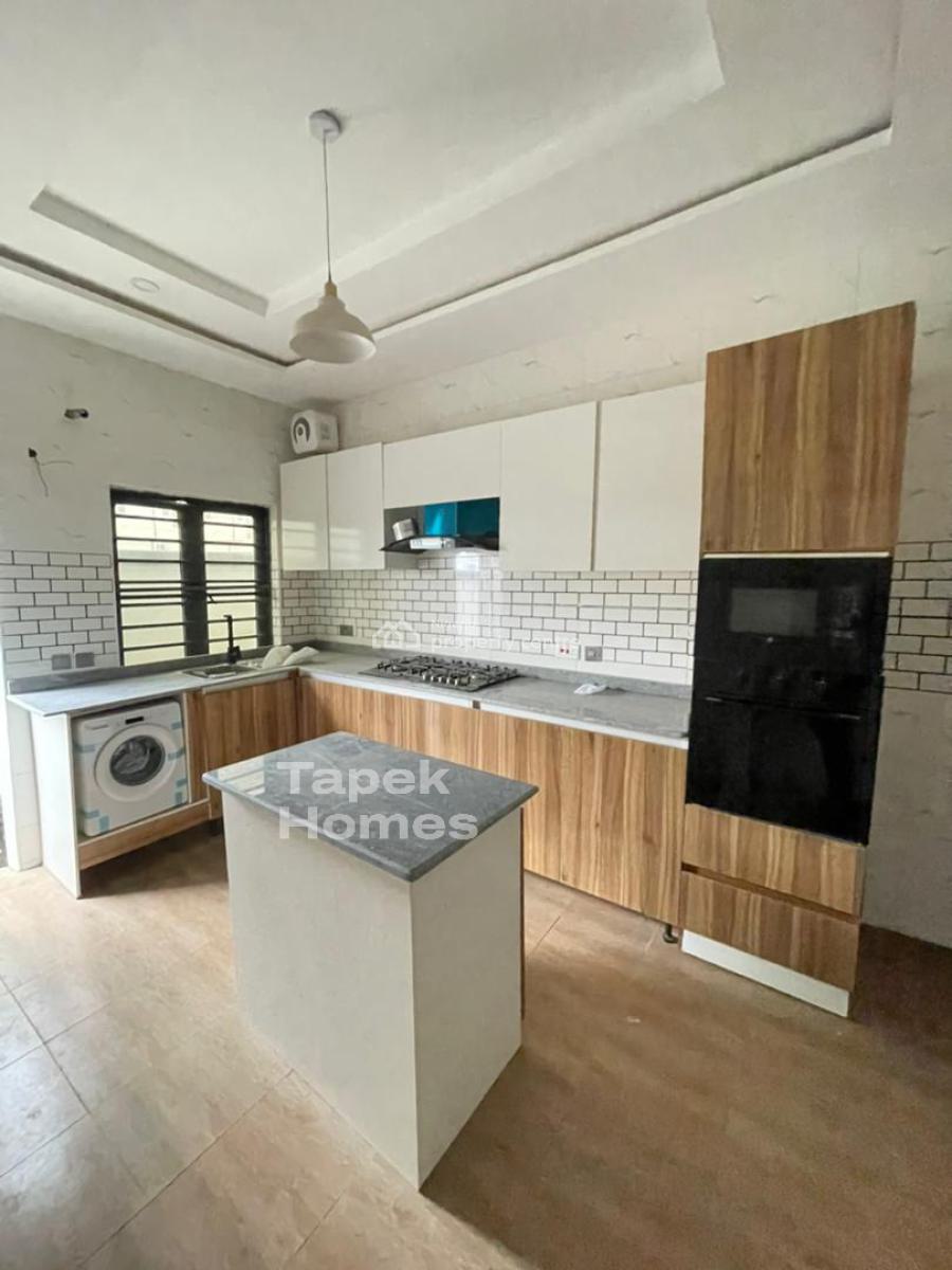 4 Bedrooms Semi-detached Duplex with Pool, Vgc, Lekki, Lagos, Semi-detached Duplex for Rent