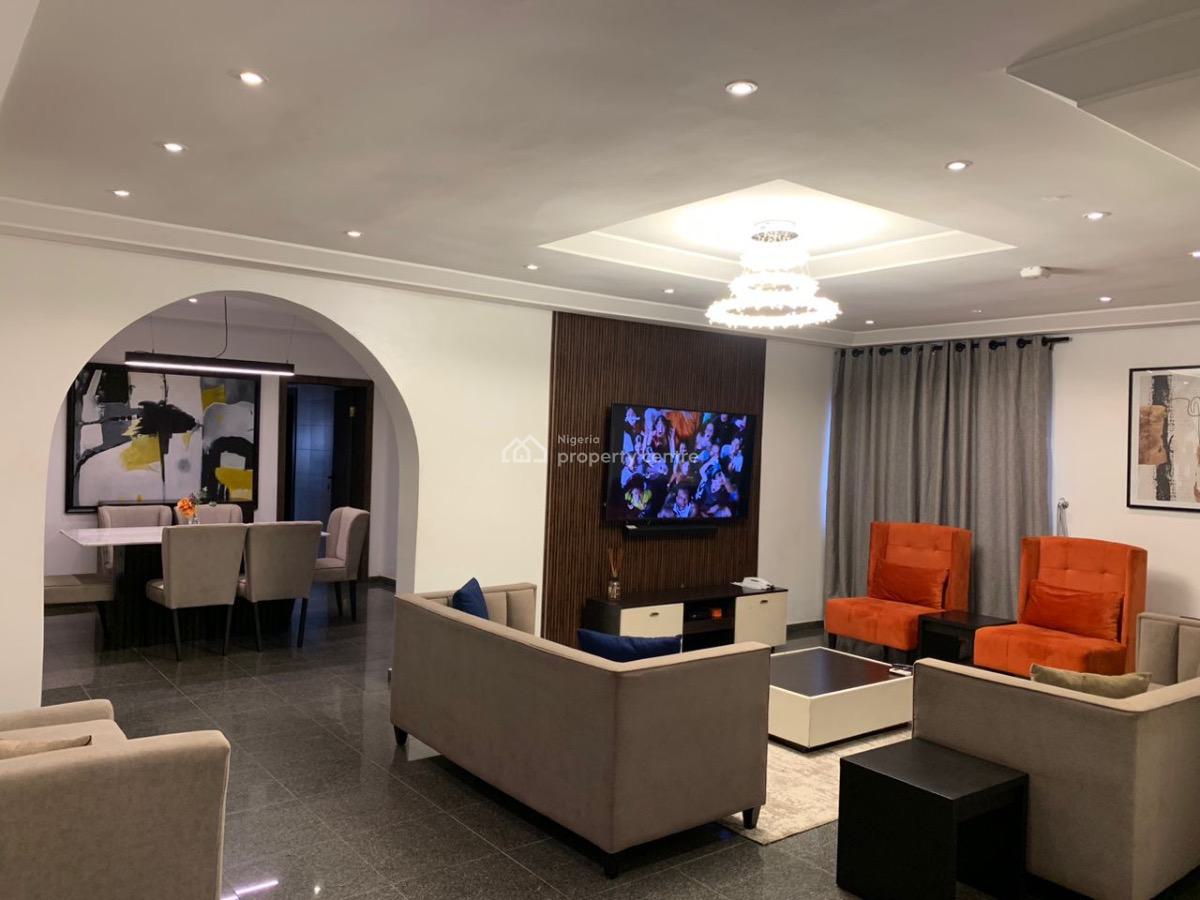 Lovely 4bedroom Apartment, Wole Olateju Street, Lekki Phase 1, Lekki, Lagos, Flat / Apartment Short Let