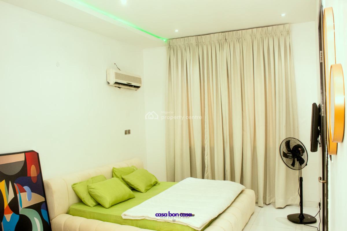 Unfurnished 3bed Rppm Flat, Admiralty Way Lekki Phr 1, Lekki, Lagos, Flat / Apartment for Rent