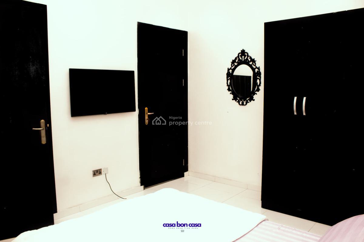 Unfurnished 3bed Rppm Flat, Admiralty Way Lekki Phr 1, Lekki, Lagos, Flat / Apartment for Rent