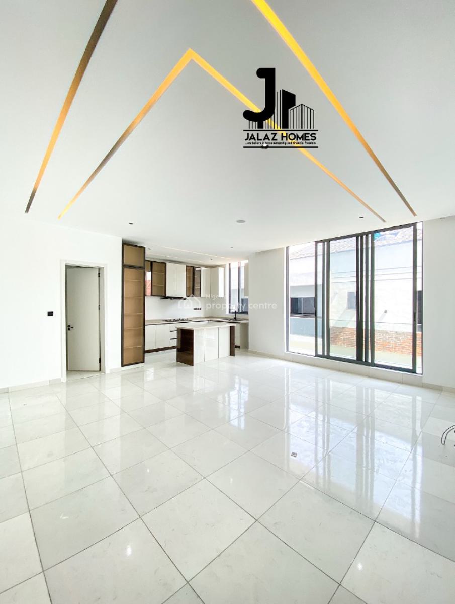 2 Bedroom Apartment, Lekki Phase 1, Lekki, Lagos, Flat / Apartment for Sale