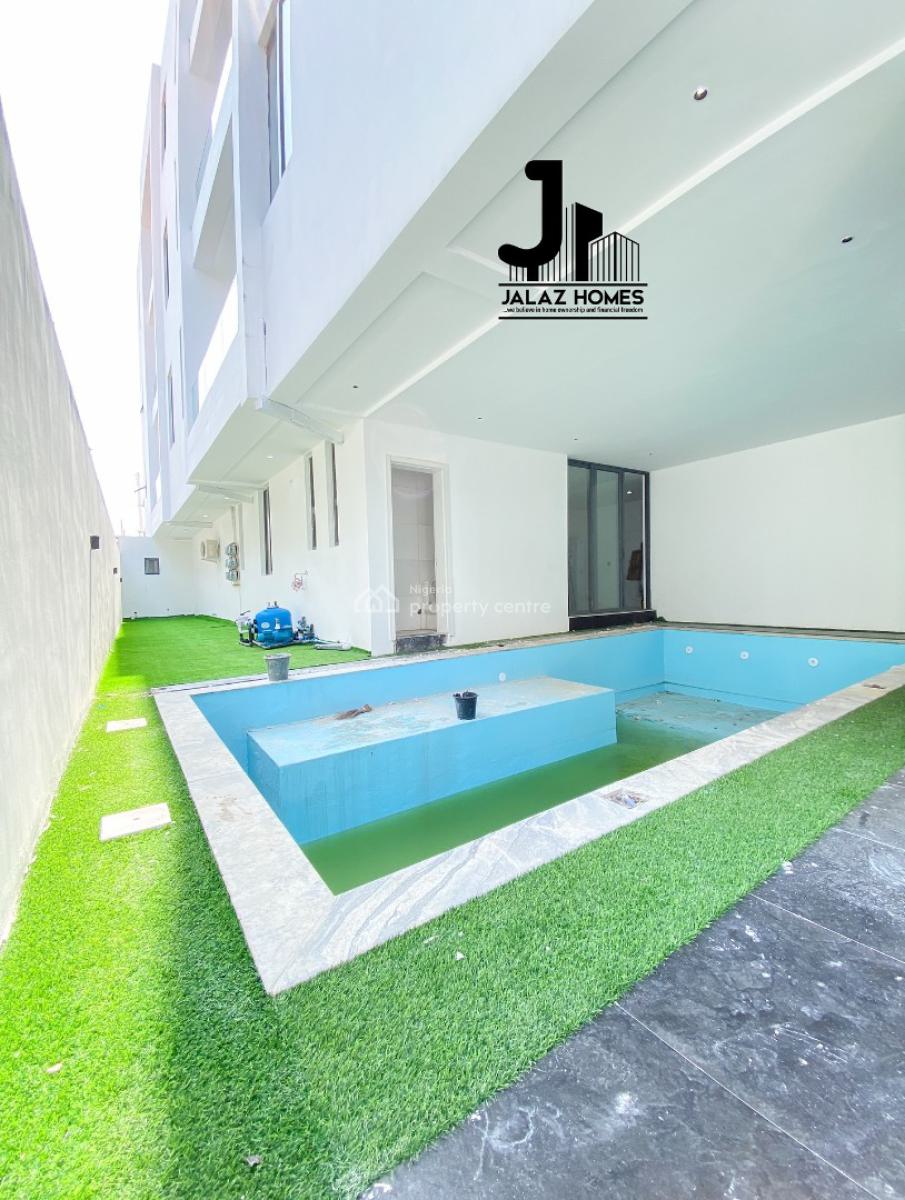 2 Bedroom Apartment, Lekki Phase 1, Lekki, Lagos, Flat / Apartment for Sale