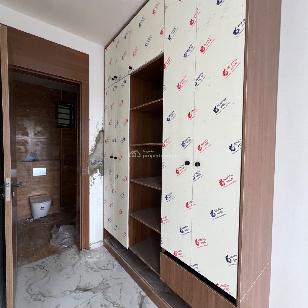 1 Bed  100million  Agungi, Lekki, Lagos, Ikota, Lekki, Lagos, Flat / Apartment for Sale