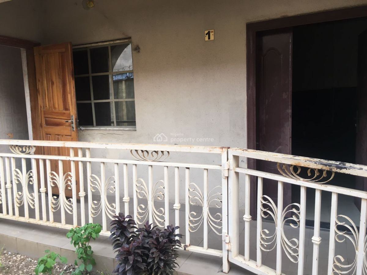 Healthy 3 Bedrooms Flat, Alogba Estate, Ebute, Ikorodu, Lagos, Flat / Apartment for Rent
